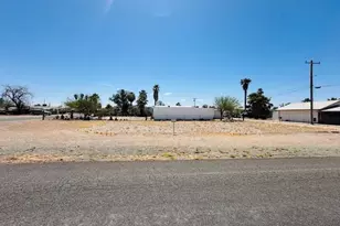 27830 Stone Ave, Bouse, AZ 85325 - Photo 13