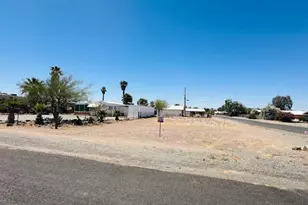 27830 Stone Ave, Bouse, AZ 85325 - Photo 15