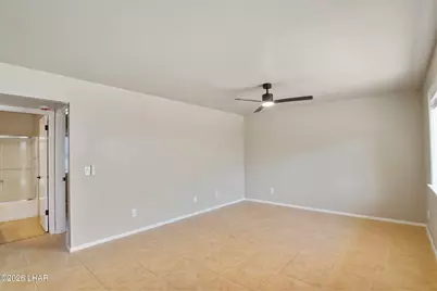 2281 McCulloch Blvd N #16, Lake Havasu City, AZ 86403 - Photo 5