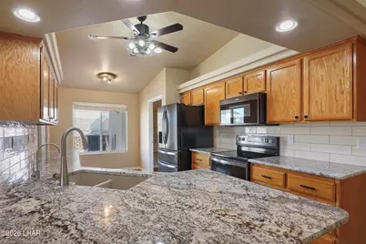 571 McCulloch Blvd S, Lake Havasu City, AZ 86406 - Photo 13