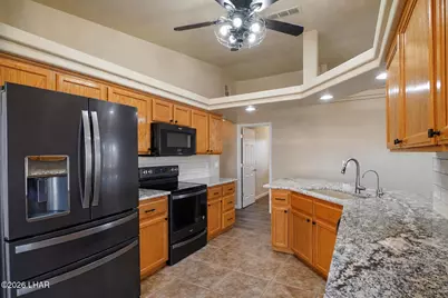 571 McCulloch Blvd S, Lake Havasu City, AZ 86406 - Photo 15