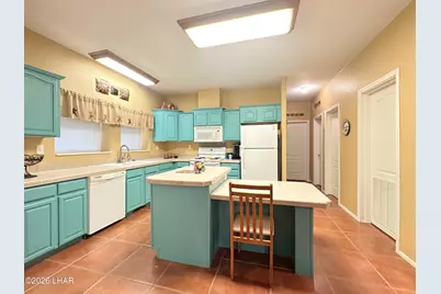 1435 N Moon Mountain Ave, Quartzsite, AZ 85346 - Photo 5