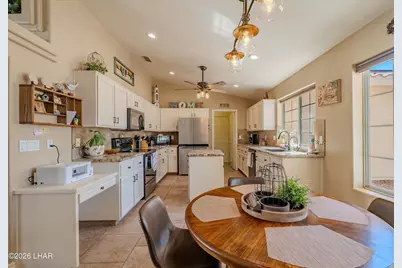 949 Eager Dr, Lake Havasu City, AZ 86406 - Photo 7