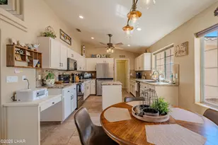 949 Eager Dr, Lake Havasu City, AZ 86406 - Photo 7