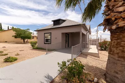310 E Oak St, Kingman, AZ 86401 - Photo 5