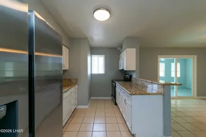 2930 Bluewater Dr, Lake Havasu City, AZ 86403 - Photo 13