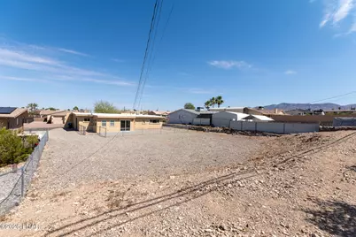 2930 Bluewater Dr, Lake Havasu City, AZ 86403 - Photo 35