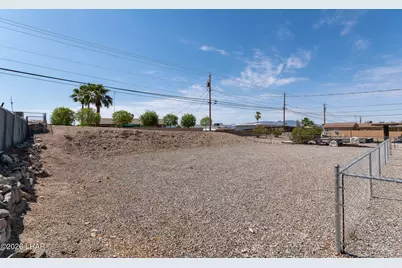 2930 Bluewater Dr, Lake Havasu City, AZ 86403 - Photo 33