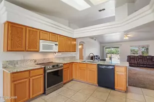 3021 Crater Dr, Lake Havasu City, AZ 86404 - Photo 11