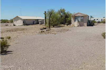 1040 W Pyramid St, Quartzsite, AZ 85346 - Photo 5