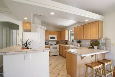 3360 El Toro Dr, Lake Havasu City, AZ 86406 - Photo 9