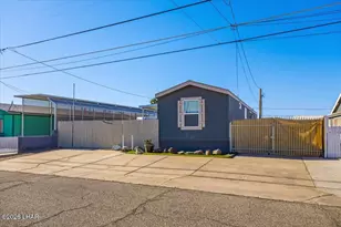 339 N Moonlight Dr, Parker, AZ 85344 - Photo 3