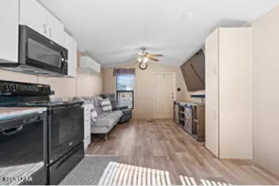 3133 Erwin Ln, Lake Havasu City, AZ 86404 - Photo 11