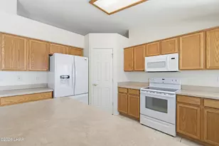 3775 Totem Dr, Lake Havasu City, AZ 86406 - Photo 15