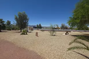 1874 Montana, Lake Havasu City, AZ 86403 - Photo 29