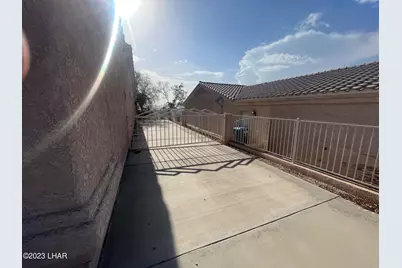 1311 Aviation Dr, Lake Havasu City, AZ 86404 - Photo 3