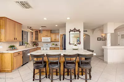 560 Hagen Dr, Lake Havasu City, AZ 86406 - Photo 3