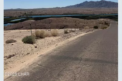 1016 Vista Dr, Lake Havasu City, AZ 86404 - Photo 7