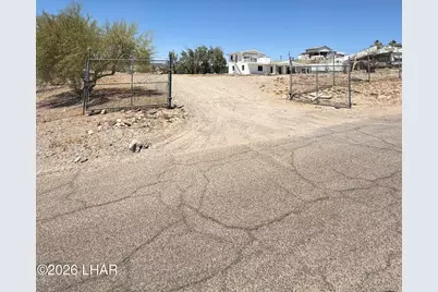 1016 Vista Dr, Lake Havasu City, AZ 86404 - Photo 9