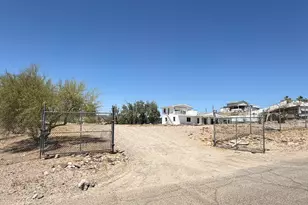 1016 Vista Dr, Lake Havasu City, AZ 86404 - Photo 9