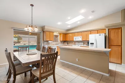 720 Desert View Dr, Lake Havasu City, AZ 86404 - Photo 21