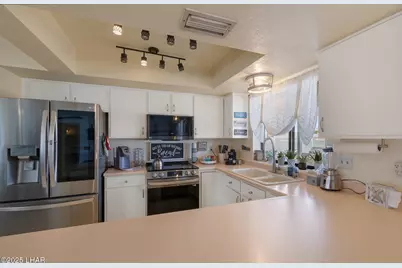 3649 Desert Garden Dr, Lake Havasu City, AZ 86404 - Photo 11