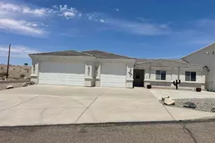 2875 Arabian Dr, Lake Havasu City, AZ 86404 - Photo 1