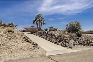 2130 Wallapai Dr, Lake Havasu City, AZ 86403 - Photo 3