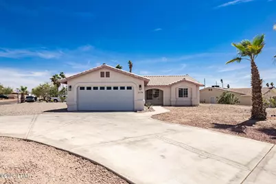 2174 Smoketree Ave N, Lake Havasu City, AZ 86403 - Photo 1