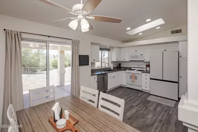 2174 Smoketree Ave N, Lake Havasu City, AZ 86403 - Photo 11