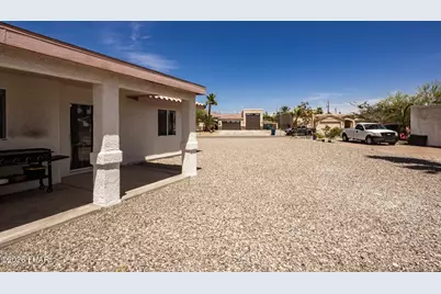 2174 Smoketree Ave N, Lake Havasu City, AZ 86403 - Photo 33