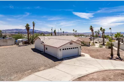 2174 Smoketree Ave N, Lake Havasu City, AZ 86403 - Photo 37