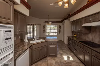 1373 Arroyo Dr, Lake Havasu City, AZ 86404 - Photo 13
