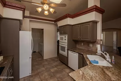1373 Arroyo Dr, Lake Havasu City, AZ 86404 - Photo 11