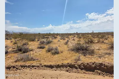 Parcel2328 S Tom Mix Rd, Yucca, AZ 86438 - Photo 13