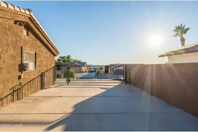 660 N Wayside Dr, Lake Havasu City, AZ 86403 - Photo 47