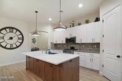 8009 Corte De Las Colinas, Lake Havasu City, AZ 86406 - Photo 17