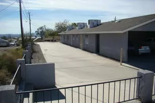 2444 Hummingbird Ln, Lake Havasu City, AZ 86403 - Photo 3
