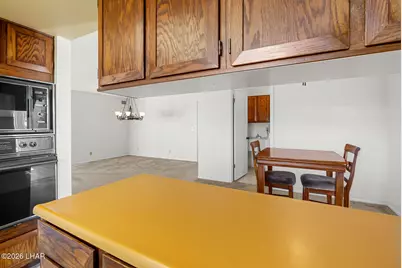 3200 Horseshoe Canyon Dr, Lake Havasu City, AZ 86406 - Photo 23