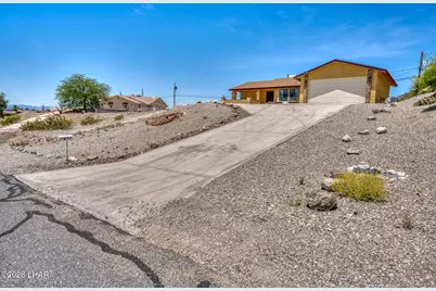 2557 Fannin Dr, Lake Havasu City, AZ 86403 - Photo 39