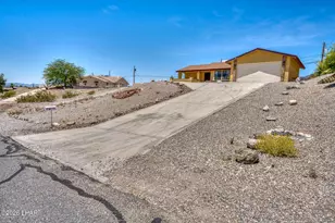 2557 Fannin Dr, Lake Havasu City, AZ 86403 - Photo 39