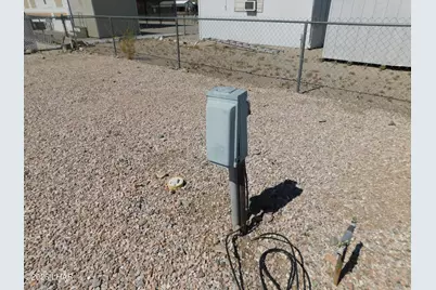 691 W Comanche Dr, Quartzsite, AZ 85346 - Photo 15