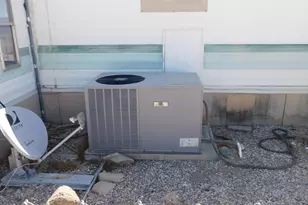 665 W Comanche Dr, Quartzsite, AZ 85346 - Photo 9