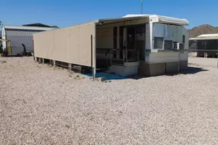 665 W Comanche Dr, Quartzsite, AZ 85346 - Photo 3