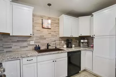 2261 Sahara Dr, Lake Havasu City, AZ 86403 - Photo 9