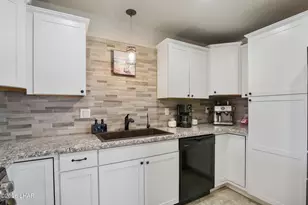 2261 Sahara Dr, Lake Havasu City, AZ 86403 - Photo 9