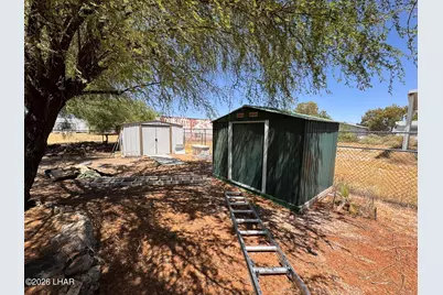 40350 S South Dakota Pl, Salome, AZ 85348 - Photo 11