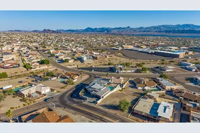 581 Empress Dr, Lake Havasu City, AZ 86403 - Photo 137