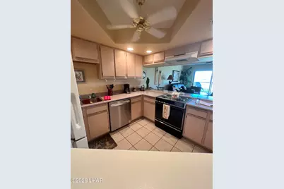 777 Harrah Way #323, Lake Havasu City, AZ 86403 - Photo 13