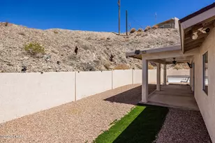 1127 Kibbey Dr, Lake Havasu City, AZ 86404 - Photo 11